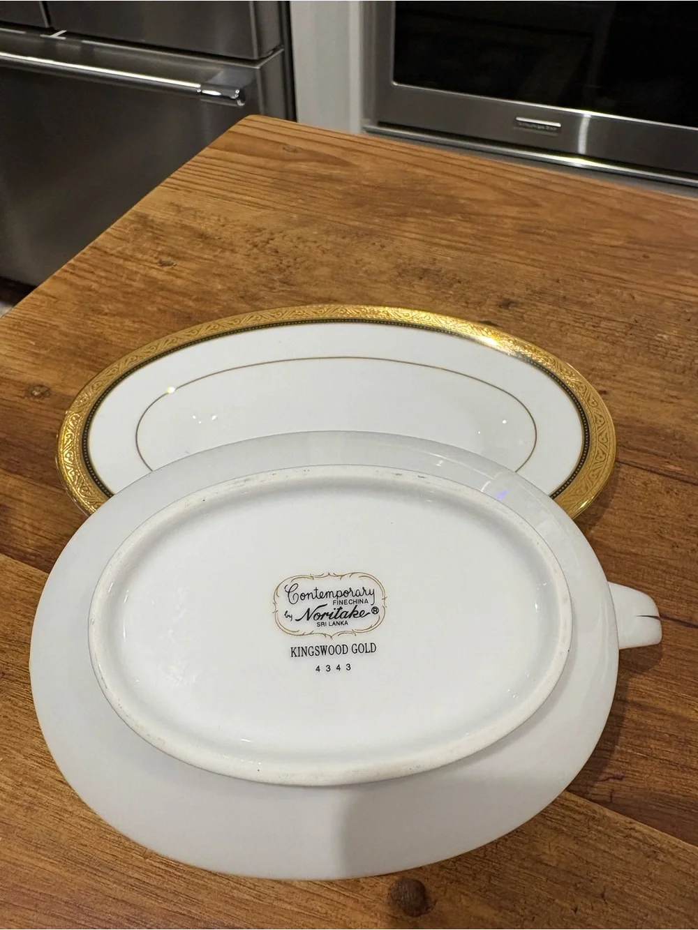 Noritake Kingswood Gold Gravy Boat with Underplate